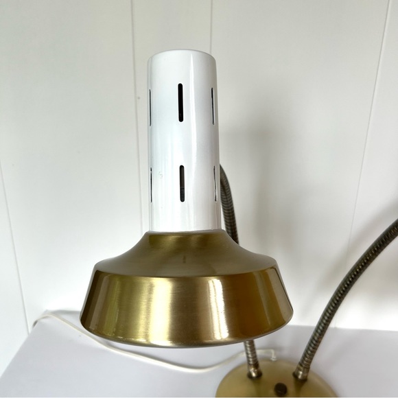Vintage RARE Mid Century Modern Double Gooseneck Lamp - Picture 14 of 16